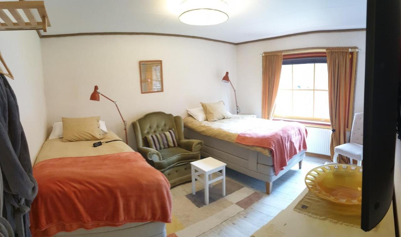 Woodstock B & B Studios Bålsta Dış mekan fotoğraf