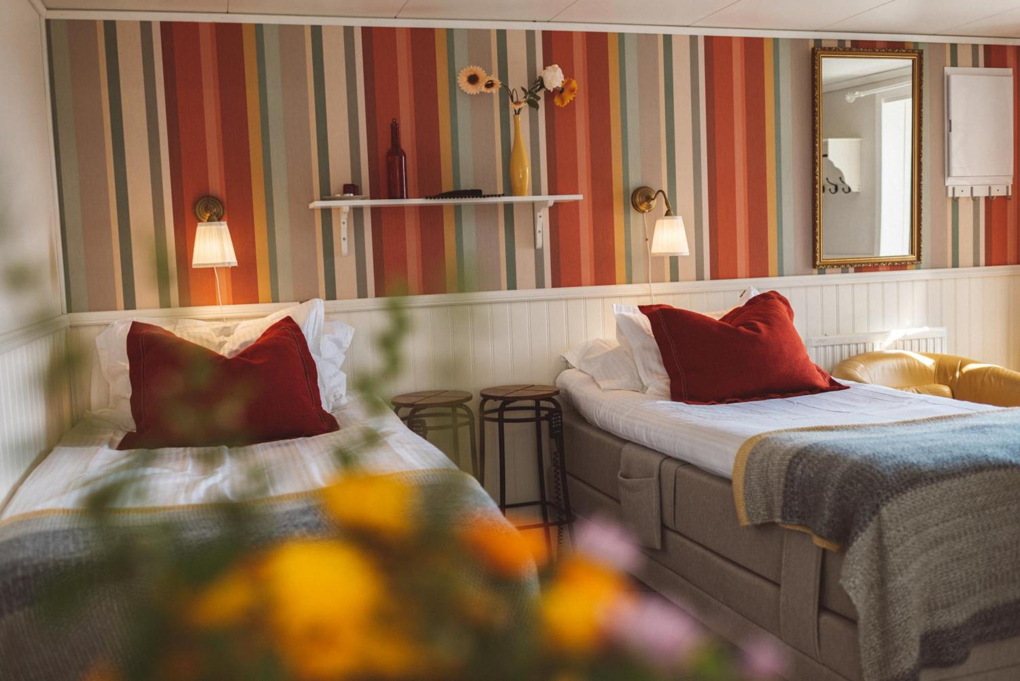 Woodstock B & B Studios Bålsta Dış mekan fotoğraf